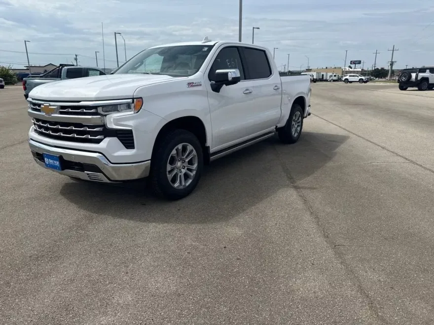 2026 Chevrolet Silverado 1500 LTZ photo 1