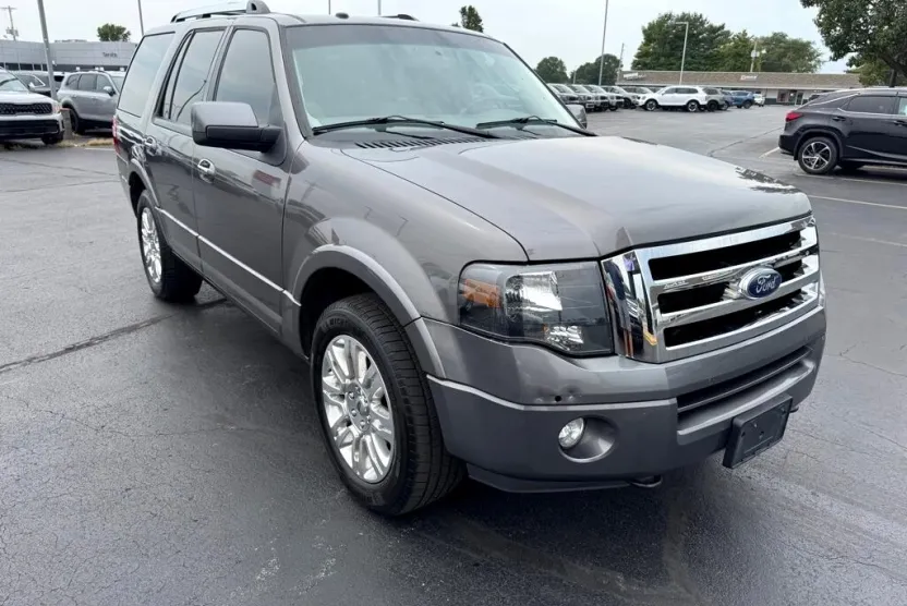 2014 Ford Expedition Limited photo 1