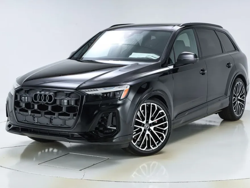 2025 Audi SQ7 Prestige photo 1