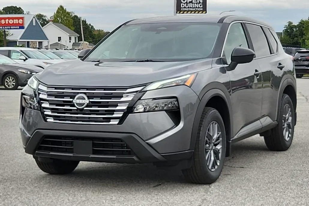 2026 Nissan Rogue S photo 1