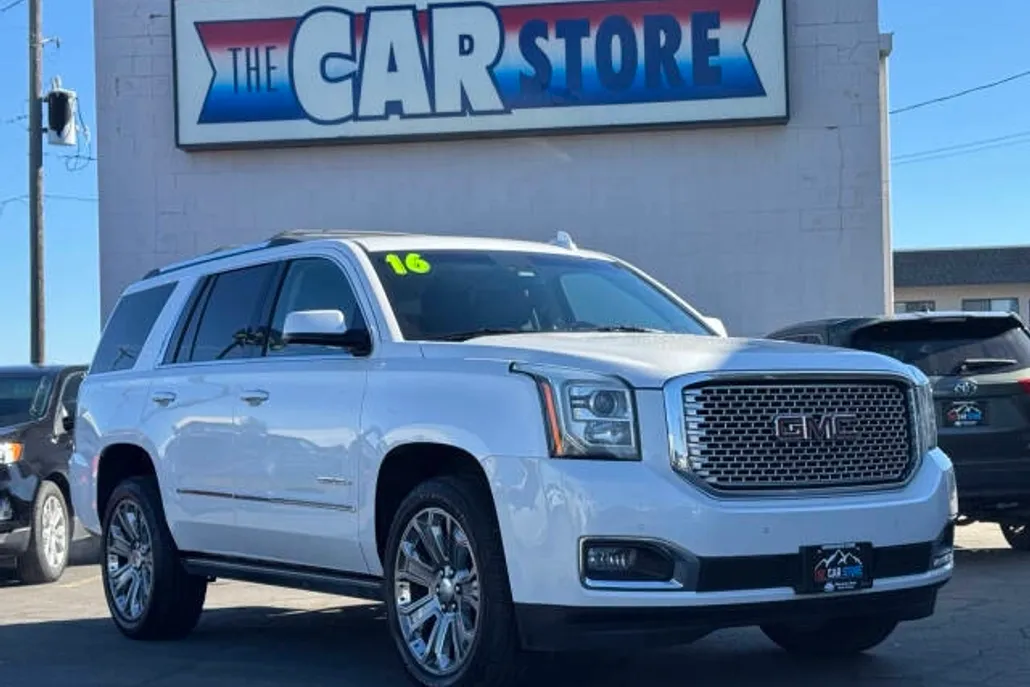 2016 Gmc Yukon Denali photo 1