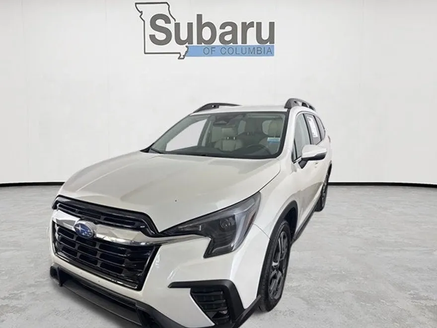 2023 Subaru Ascent Limited photo 1