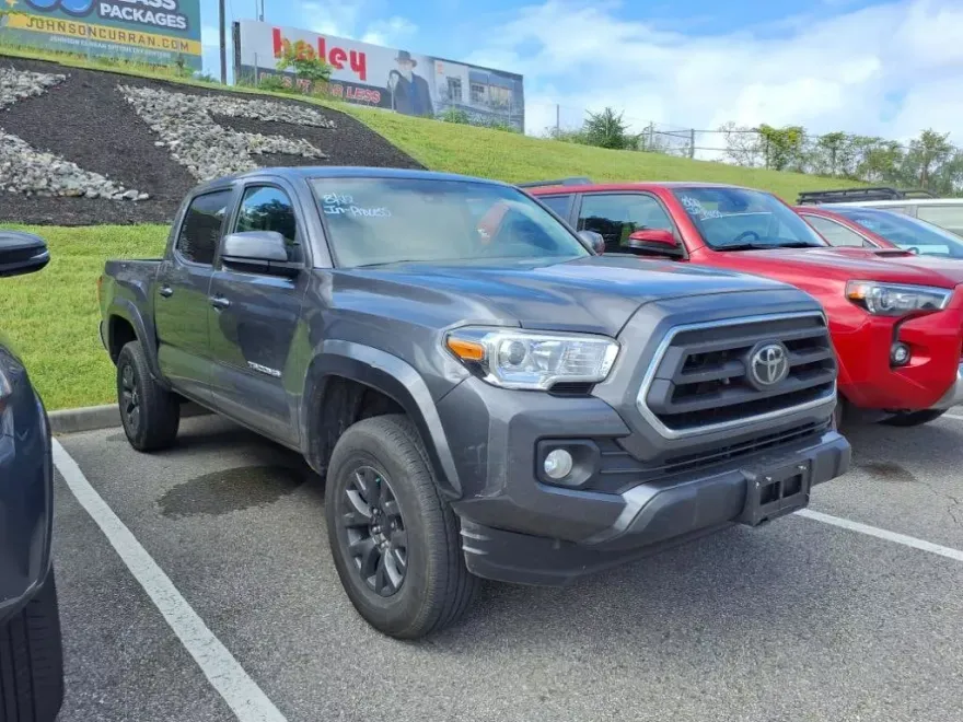 2023 Toyota Tacoma SR5 V6 photo 1