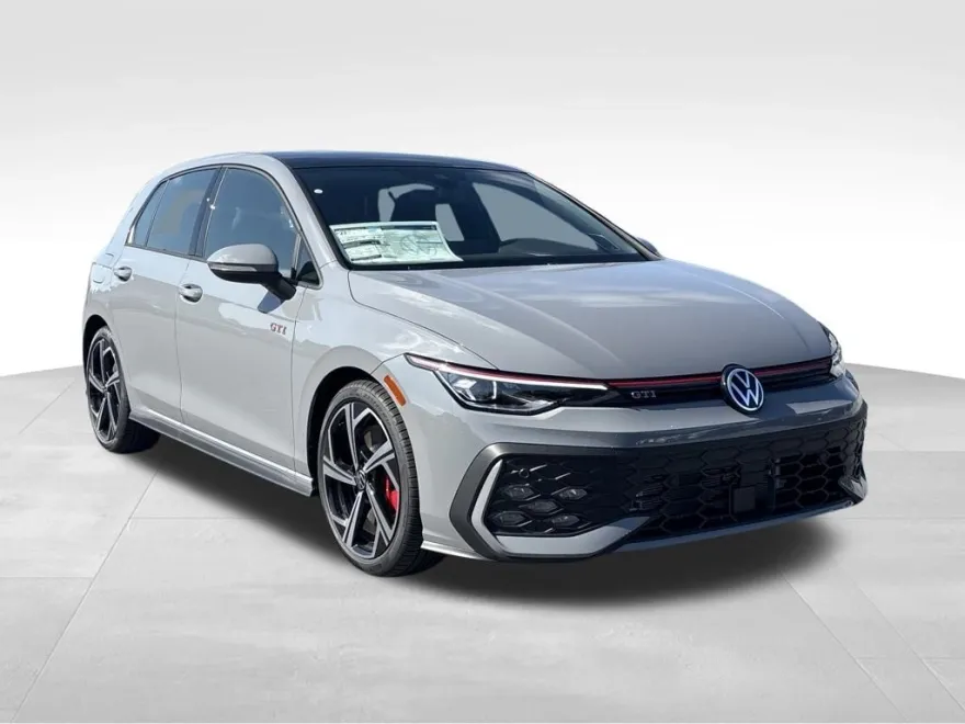 2025 Volkswagen Golf GTI SE photo 1