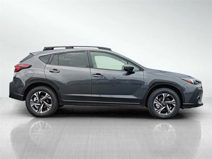 2025 Subaru Crosstrek Premium photo 1