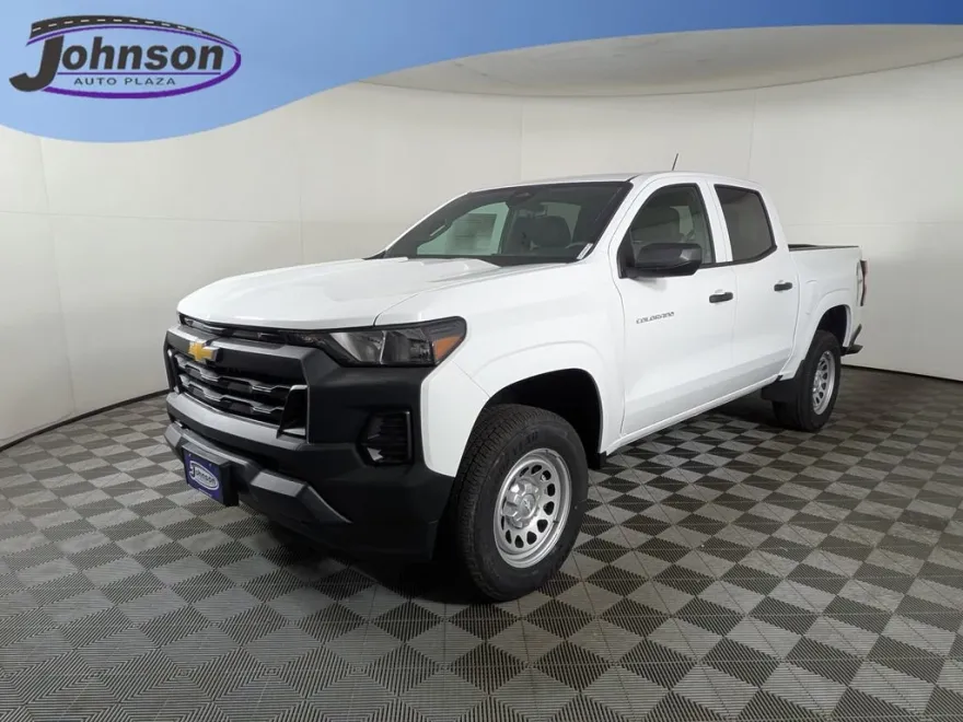 2025 Chevrolet Colorado LT photo 1
