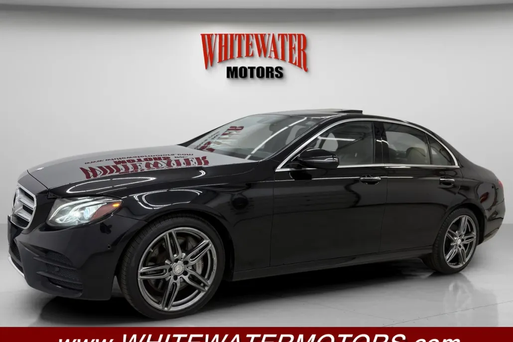 2017 Mercedes Benz E 300 Sport photo 1