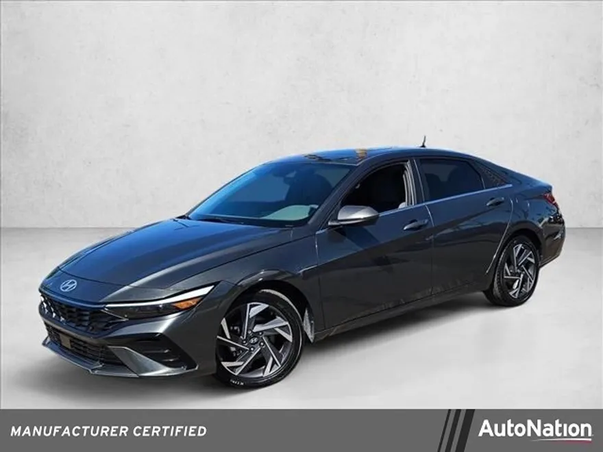 2024 Hyundai Elantra SEL Convenience photo 1