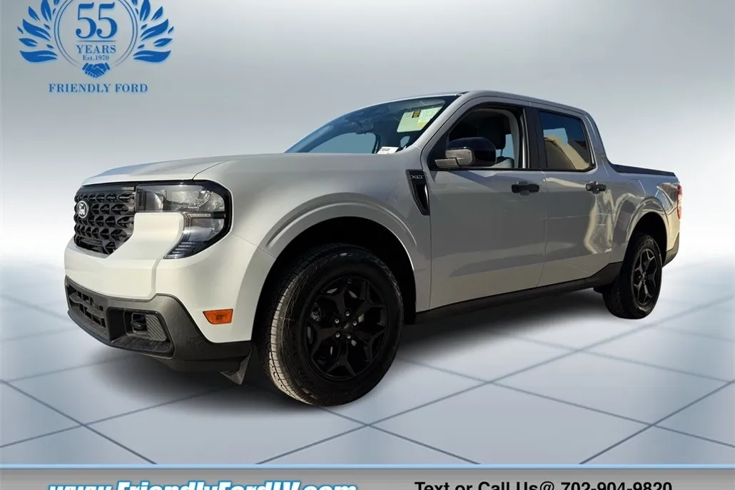 2025 Ford Maverick XLT photo 1
