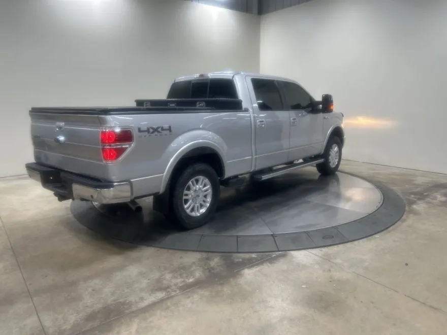 2013 Ford F-150 Lariat photo 1