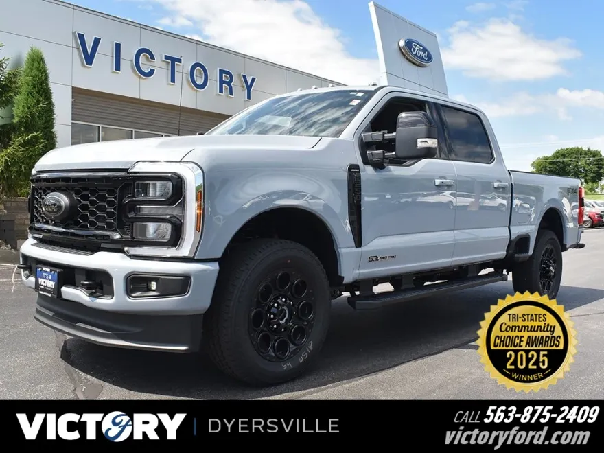 2025 Ford F-250 Lariat photo 1