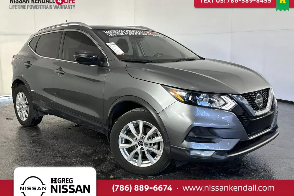 2022 Nissan Rogue Sport SV photo 1