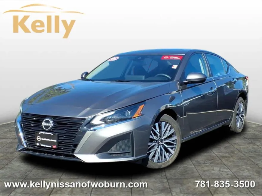 2023 Nissan Altima 2.5 SV photo 1
