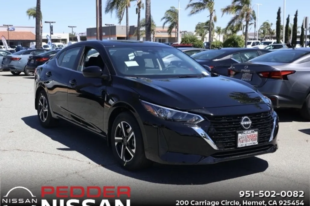 2025 Nissan Sentra SV photo 1