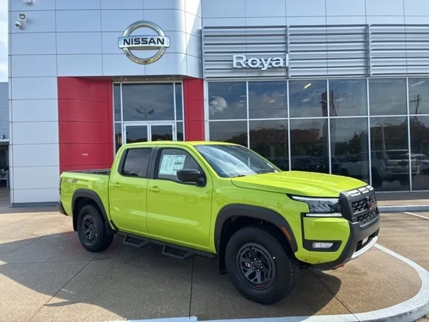 2026 Nissan Frontier PRO-4X photo 1
