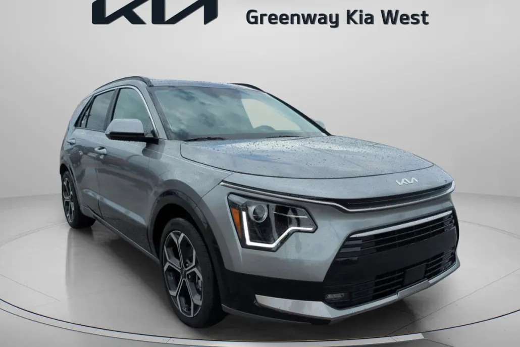 2025 Kia Niro EX Touring photo 1