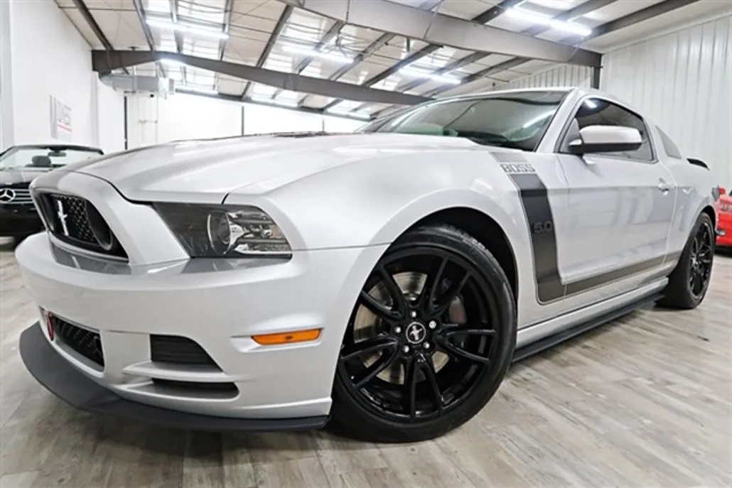 2014 Ford Mustang GT photo 1