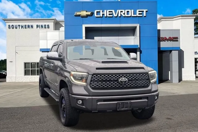 2019 Toyota Tundra SR5 CrewMax photo 1