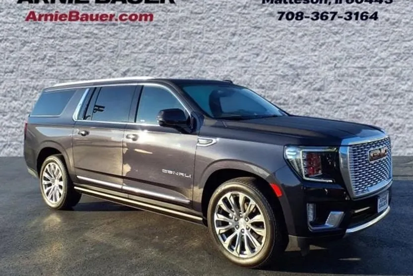 2023 Gmc Yukon XL Denali photo 1
