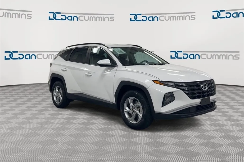 2024 Hyundai Tucson SEL photo 1