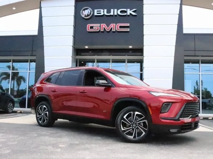 2025 Buick Enclave Sport Touring photo 1
