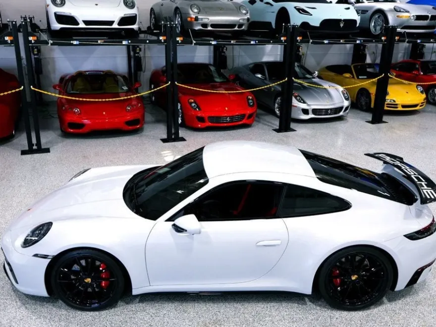 2024 Porsche 911 4S photo 1