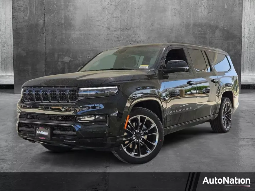 2025 Jeep Grand Wagoneer L II photo 1