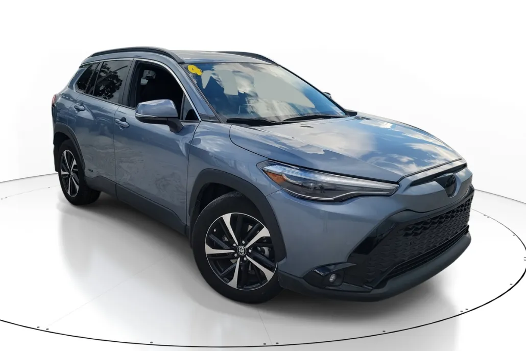 2024 Toyota Corolla Hybrid XSE photo 1