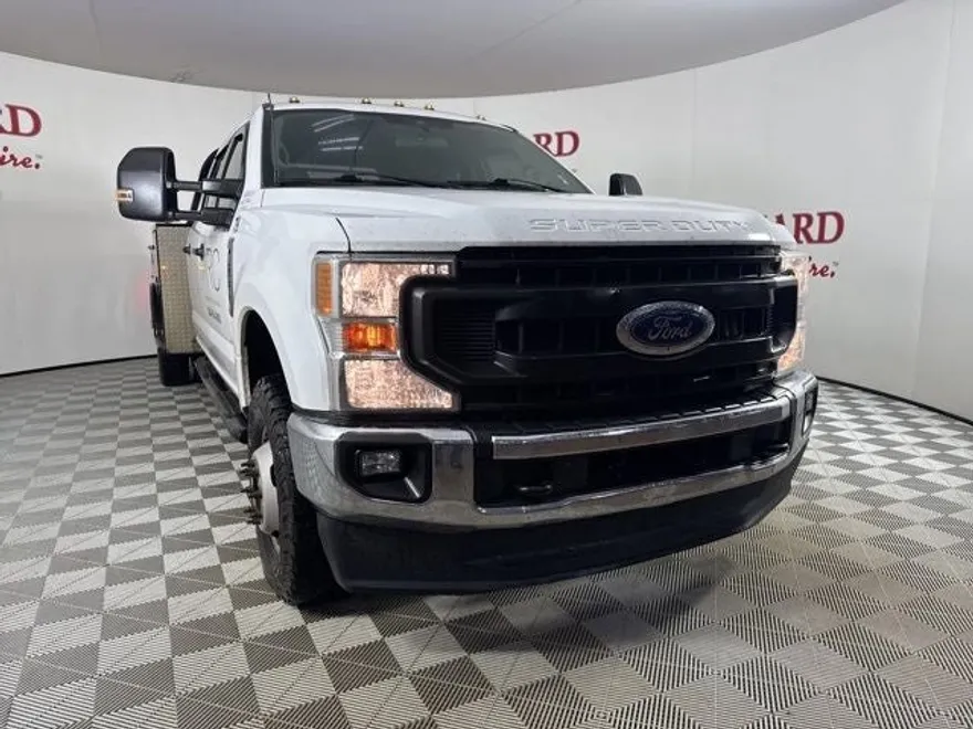 2022 Ford F-350 XL photo 1