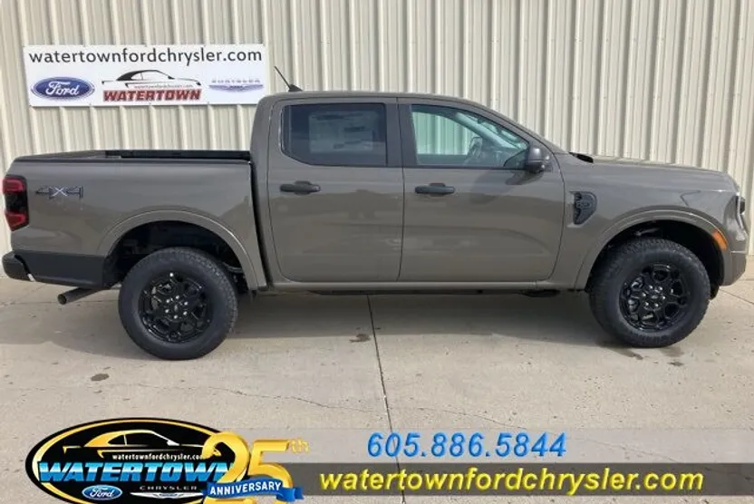 2025 Ford Maverick Lariat photo 16