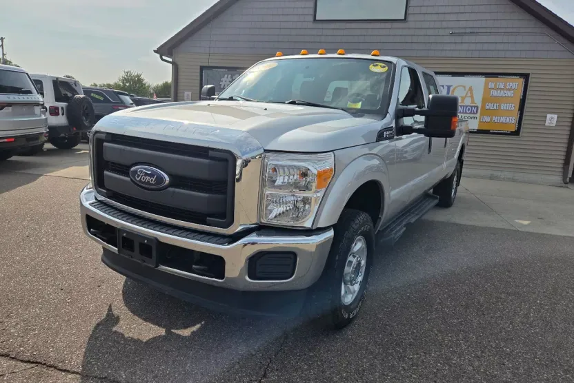 2016 Ford F-250 XLT photo 1