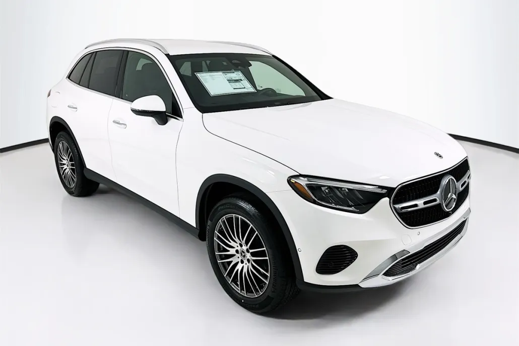 2025 Mercedes Benz GLC 300 4MATIC photo 1