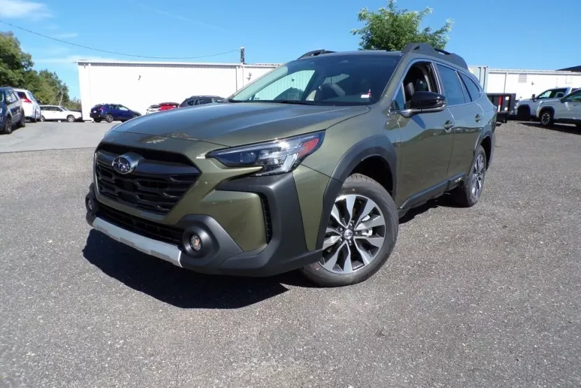 2025 Subaru Outback Limited photo 1