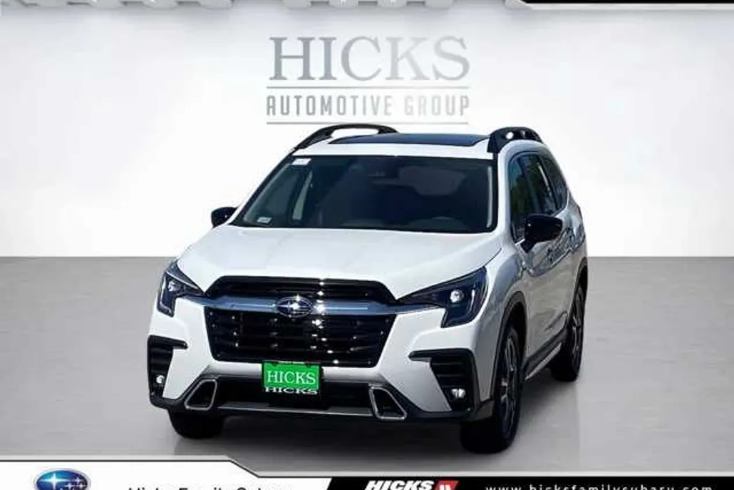 2025 Subaru Ascent Touring photo 1