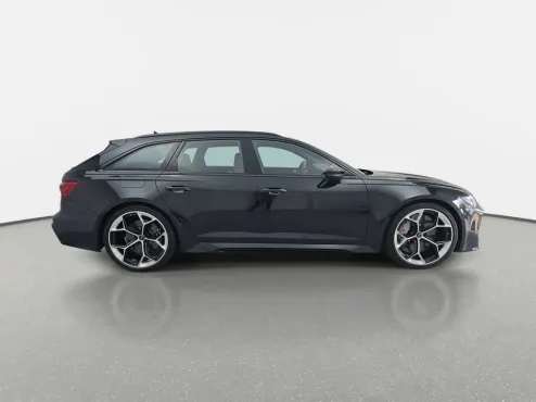 2025 Audi RS 6 Avant Performance photo 4
