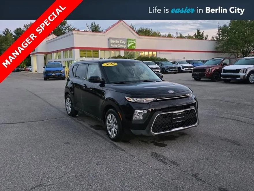 2020 Kia Soul LX photo 1