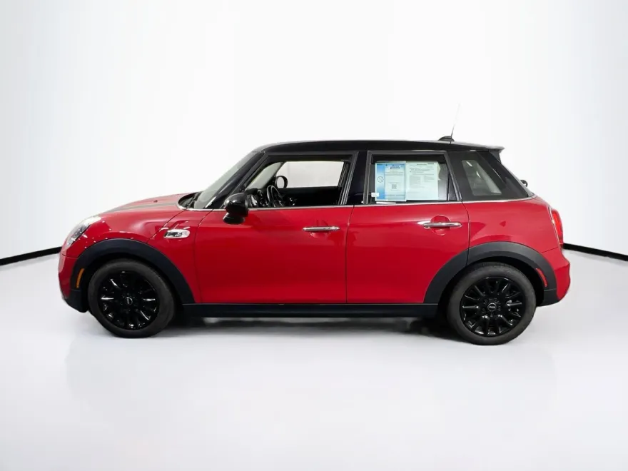 2019 Mini Cooper 4 Door Hardtop S photo 1