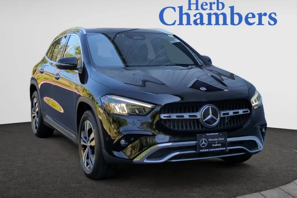 2025 Mercedes Benz GLA 250 4MATIC photo 1