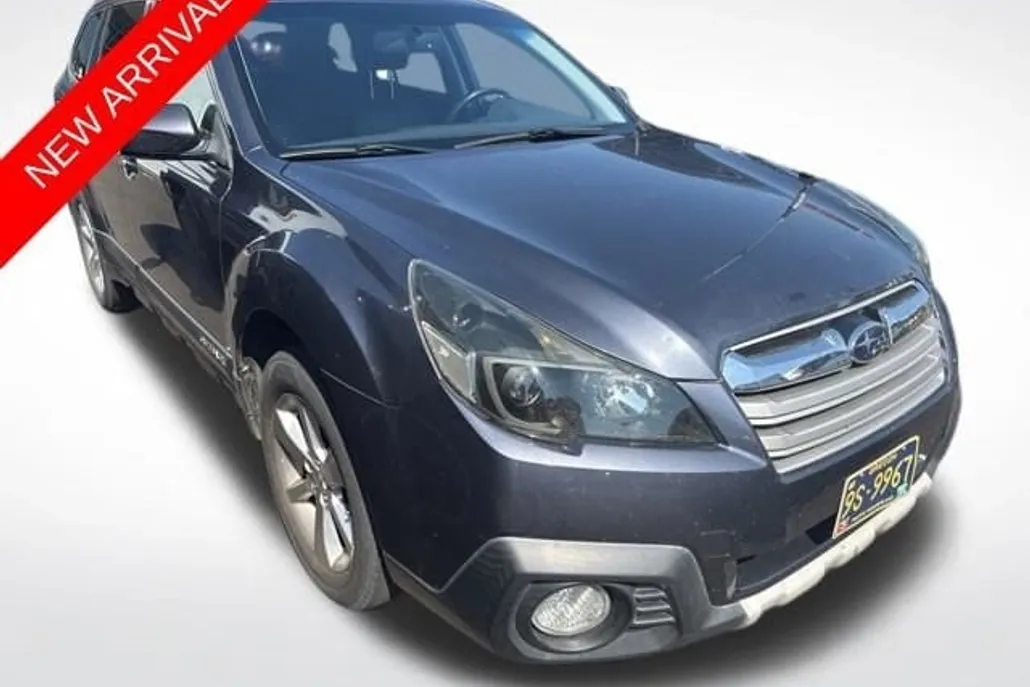 2014 Subaru Outback 2.5i photo 1