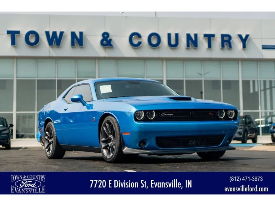 2023 Dodge Challenger R/T Scat Pack photo 1