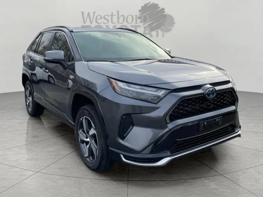 2022 Toyota RAV4 Prime SE photo 1