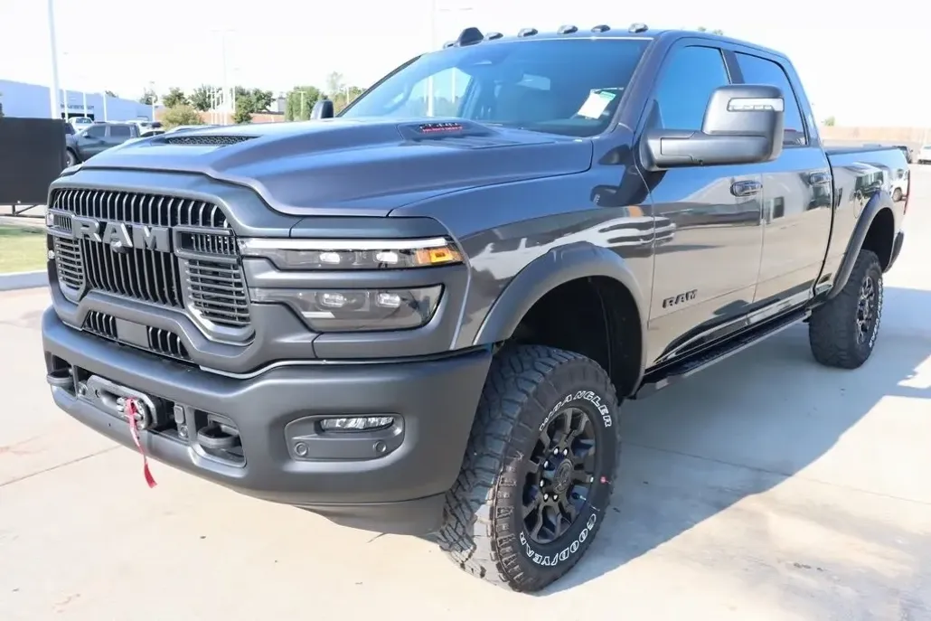 2026 Ram 2500 Power Wagon photo 1
