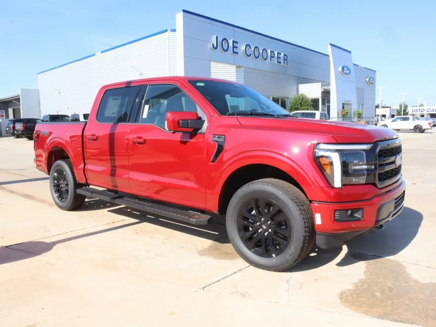 2025 Ford F-150 Lariat photo 1