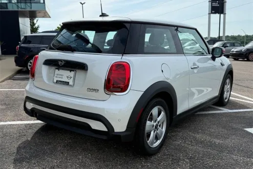 2024 Mini Cooper 2 Door Hardtop photo 3