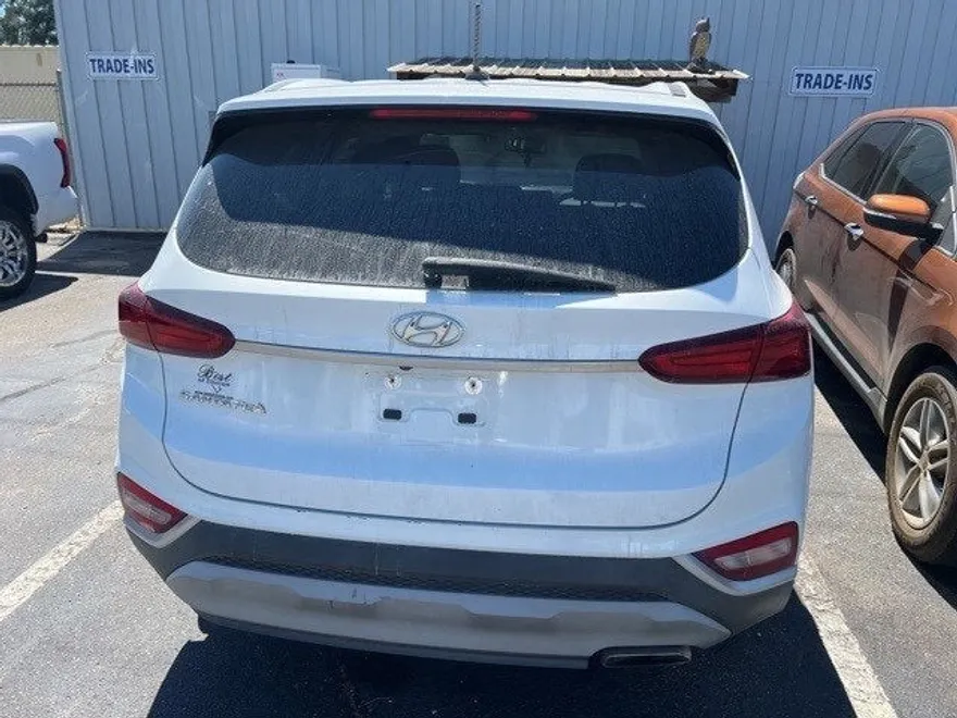 2019 Hyundai Santa Fe SE photo 1