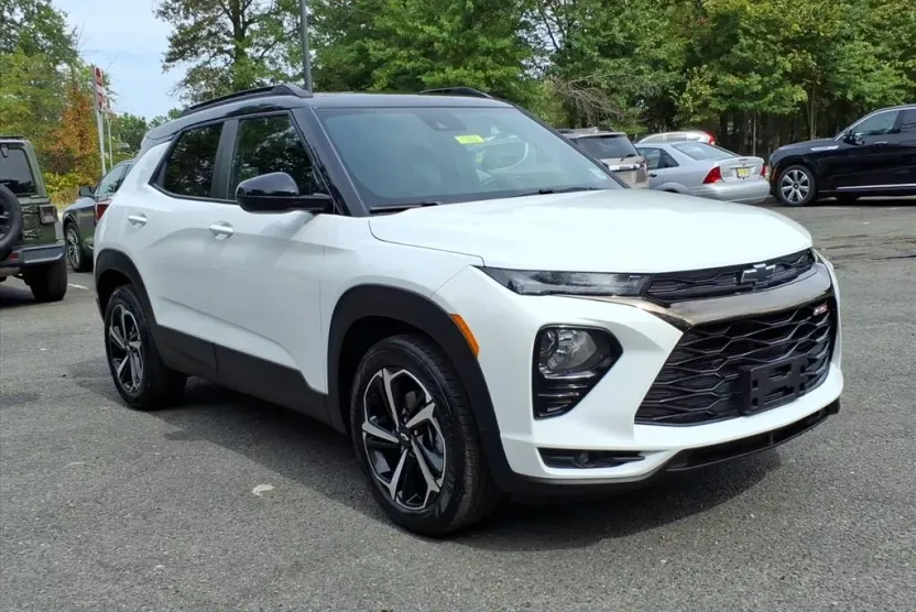 2023 Chevrolet Trailblazer RS photo 1