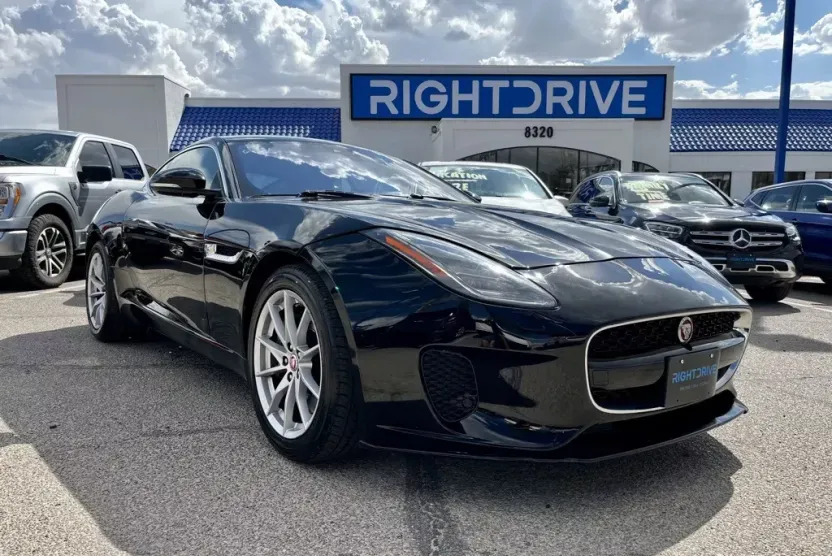 2020 Jaguar F-TYPE P300 photo 1