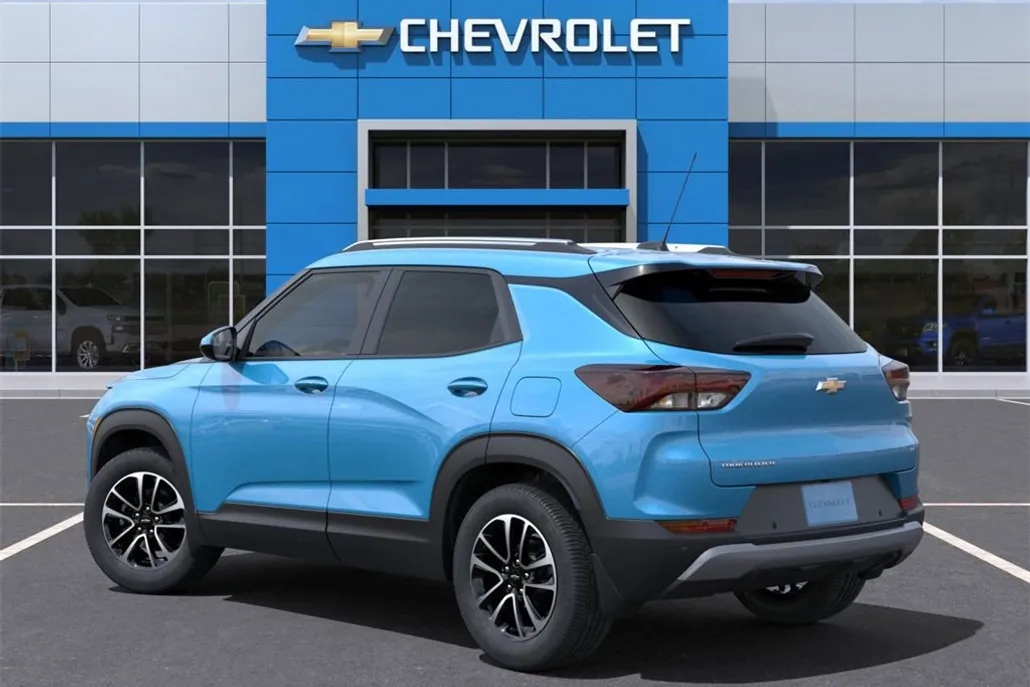 2025 Chevrolet Trailblazer LT photo 1