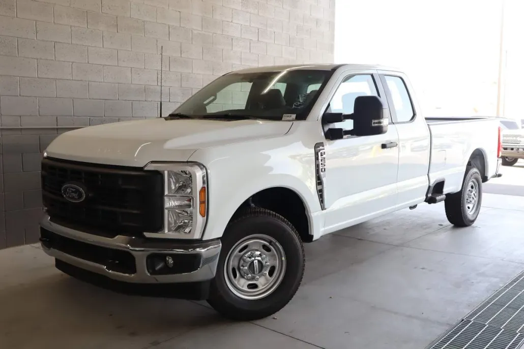 2025 Ford F-250 XL photo 1
