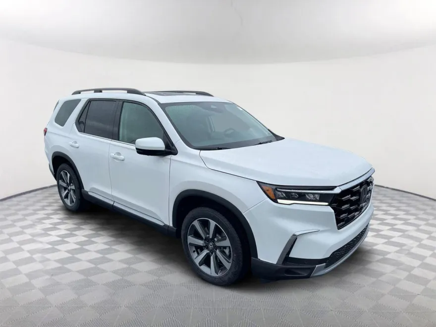 2025 Honda Pilot Elite photo 1
